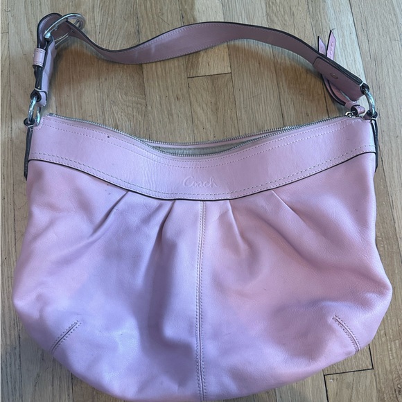 Coach Handbags - Pink Coach shoulder bag